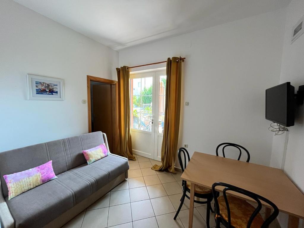 Josipa Apartment Biograd Na Moru Ngoại thất bức ảnh